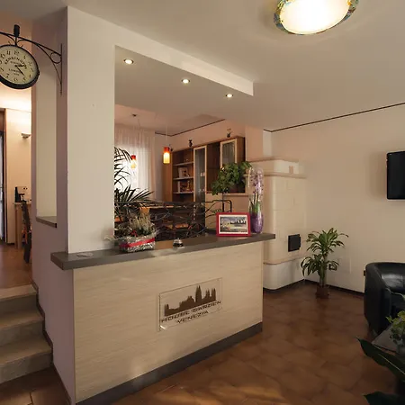 住宿加早餐酒店 House Garden Venezia *