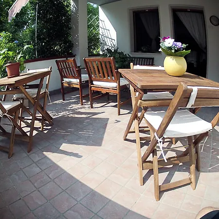 House Garden Venezia 马尔孔