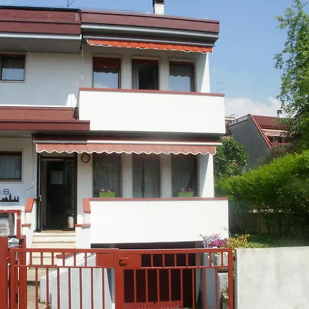 House Garden Venezia 马尔孔